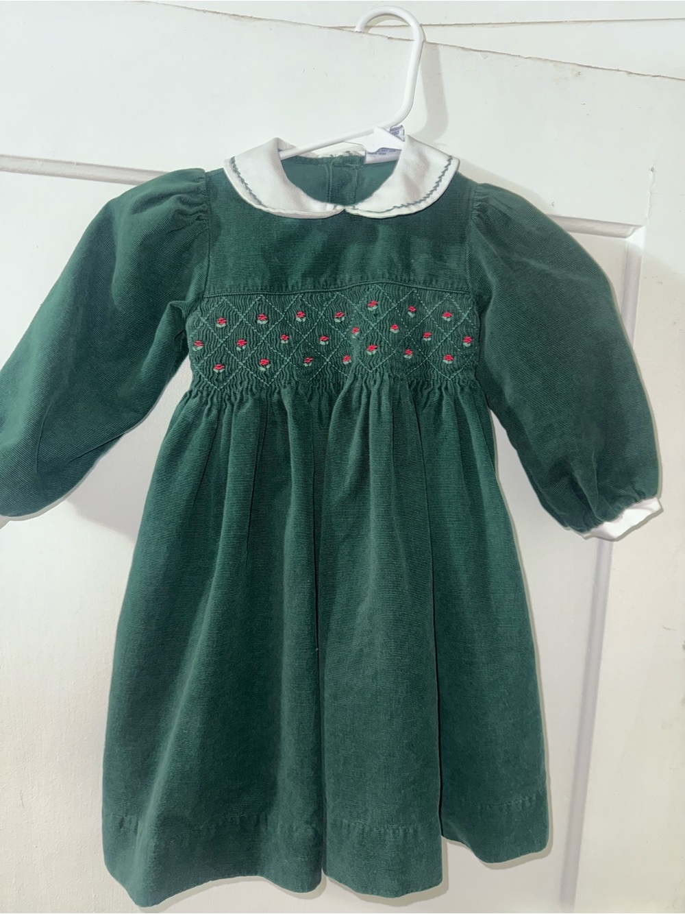 Vintage Carriage Boutiques Green Corduroy Smocked Christmas Dress 3T